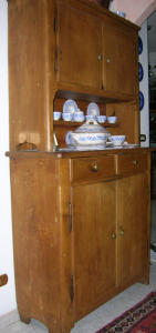 Credenza (1900 - 1920)