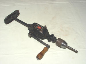 Trapano a mano