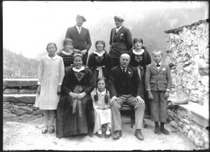 Ritratto di famiglia (1900)
